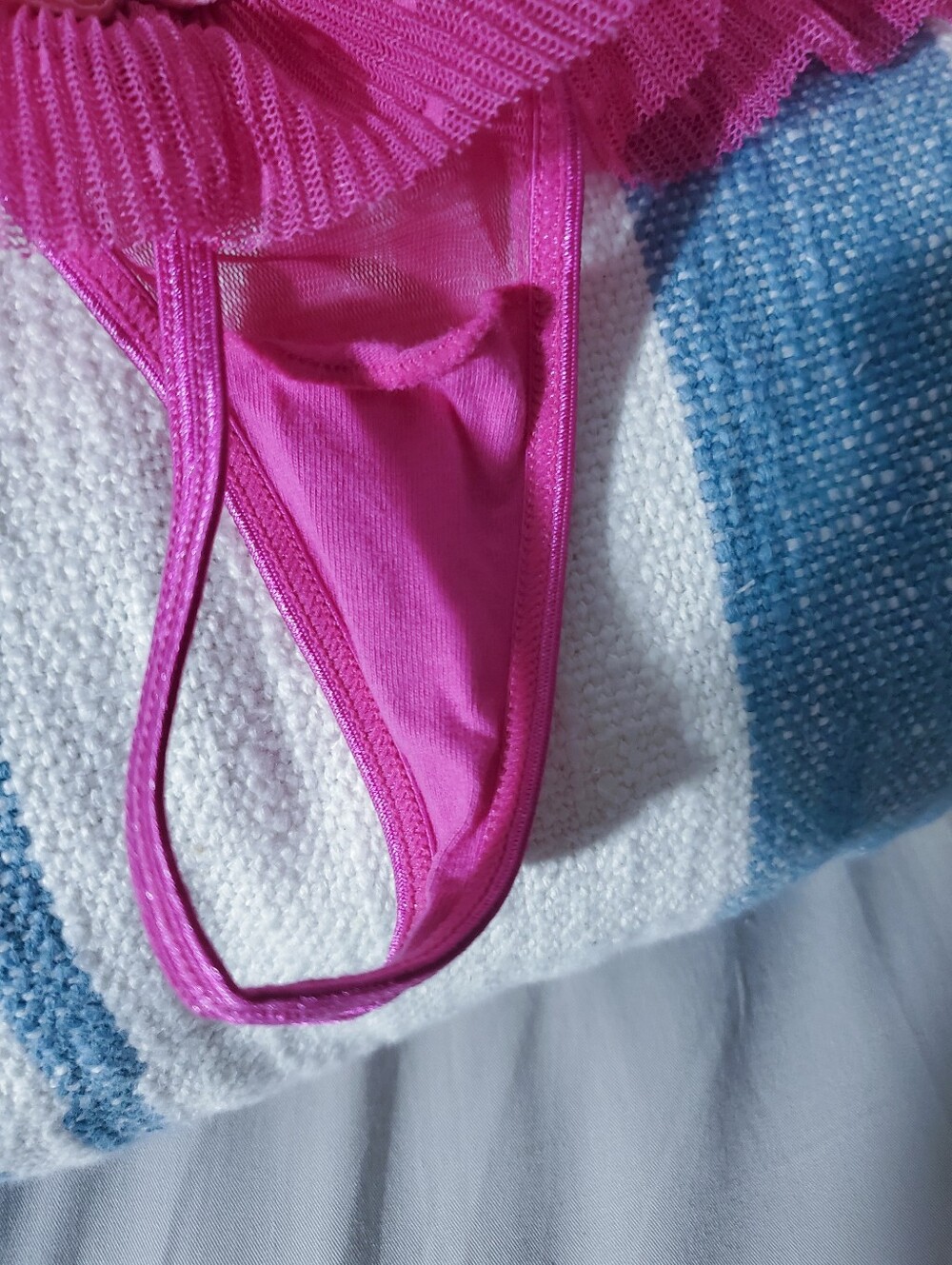 Vintage La SENZA "LOVE" Line- Magenta Skirt Trim Low Rise Panty - Picture 6 of 8